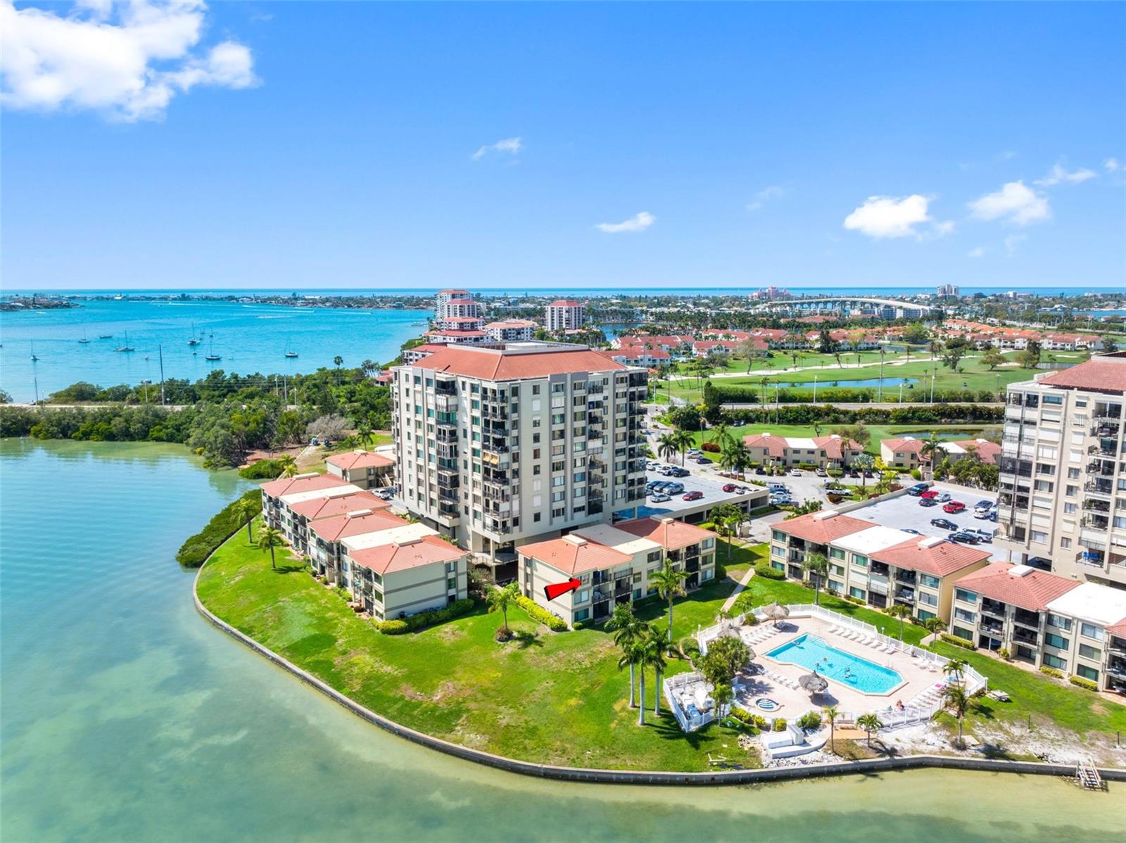 Island Living on Beautiful Isla Del Sol