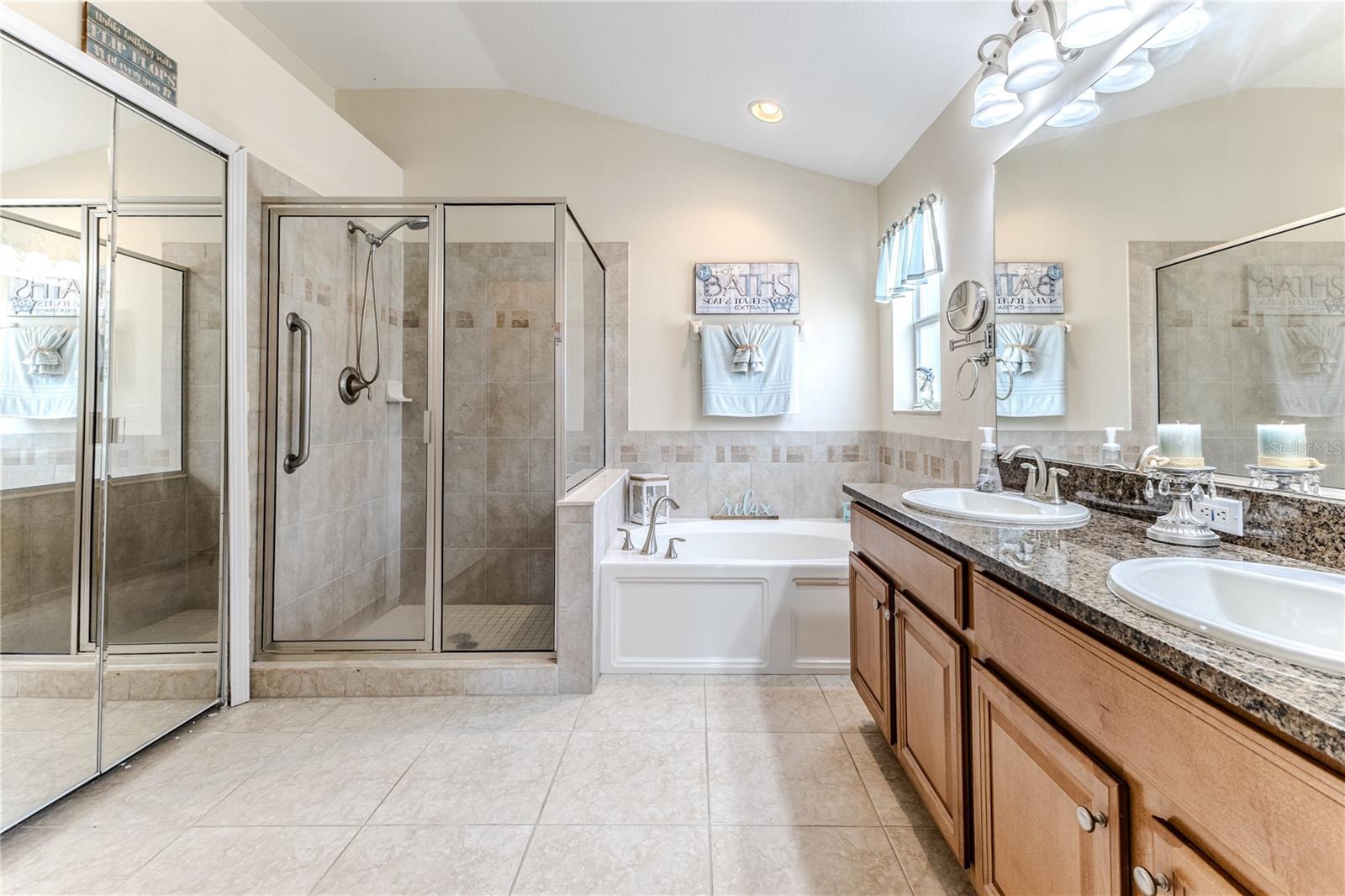 Primary Suite Bathroom