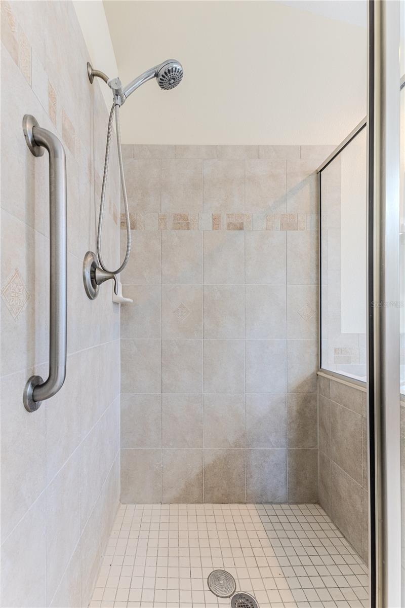 Primary Suite Bathroom