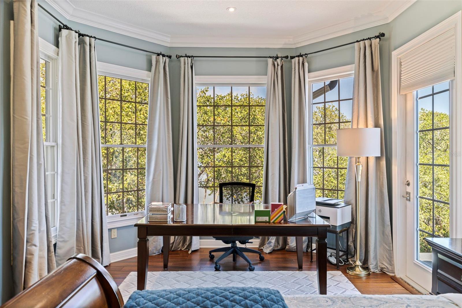 Sitting area in primary bedroom