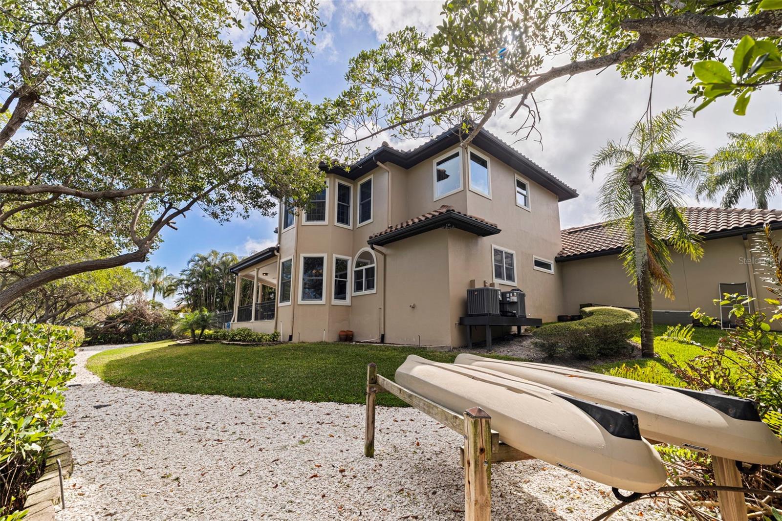 Weedon Island has a 3 mile kayak trail