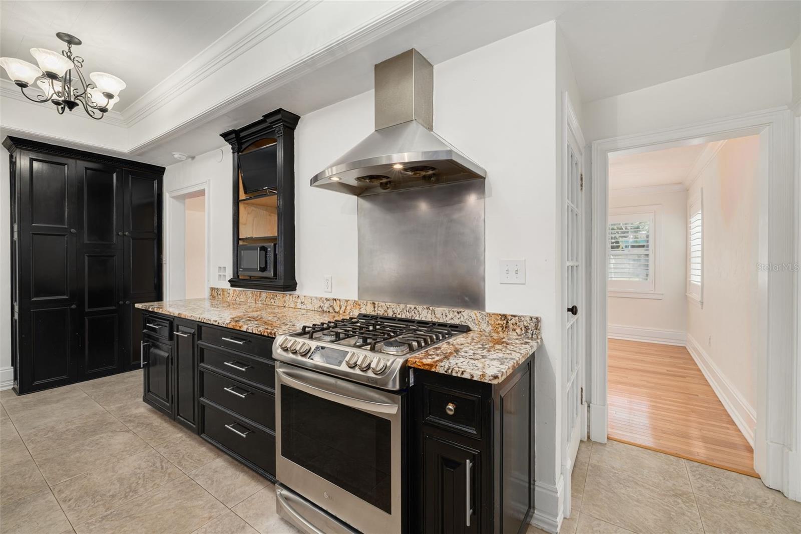 Natural gas cooktop!