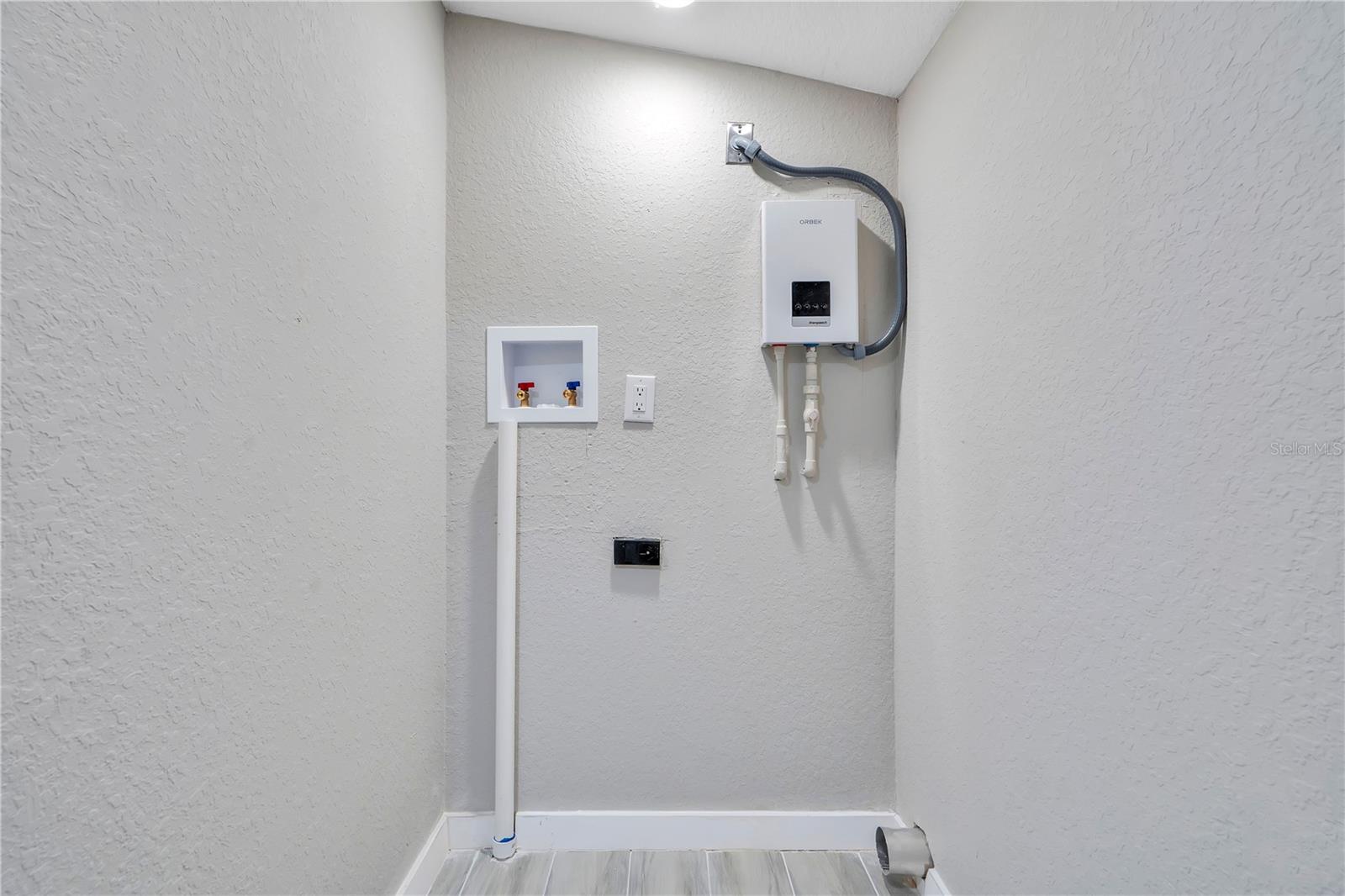 Tankless waterheater