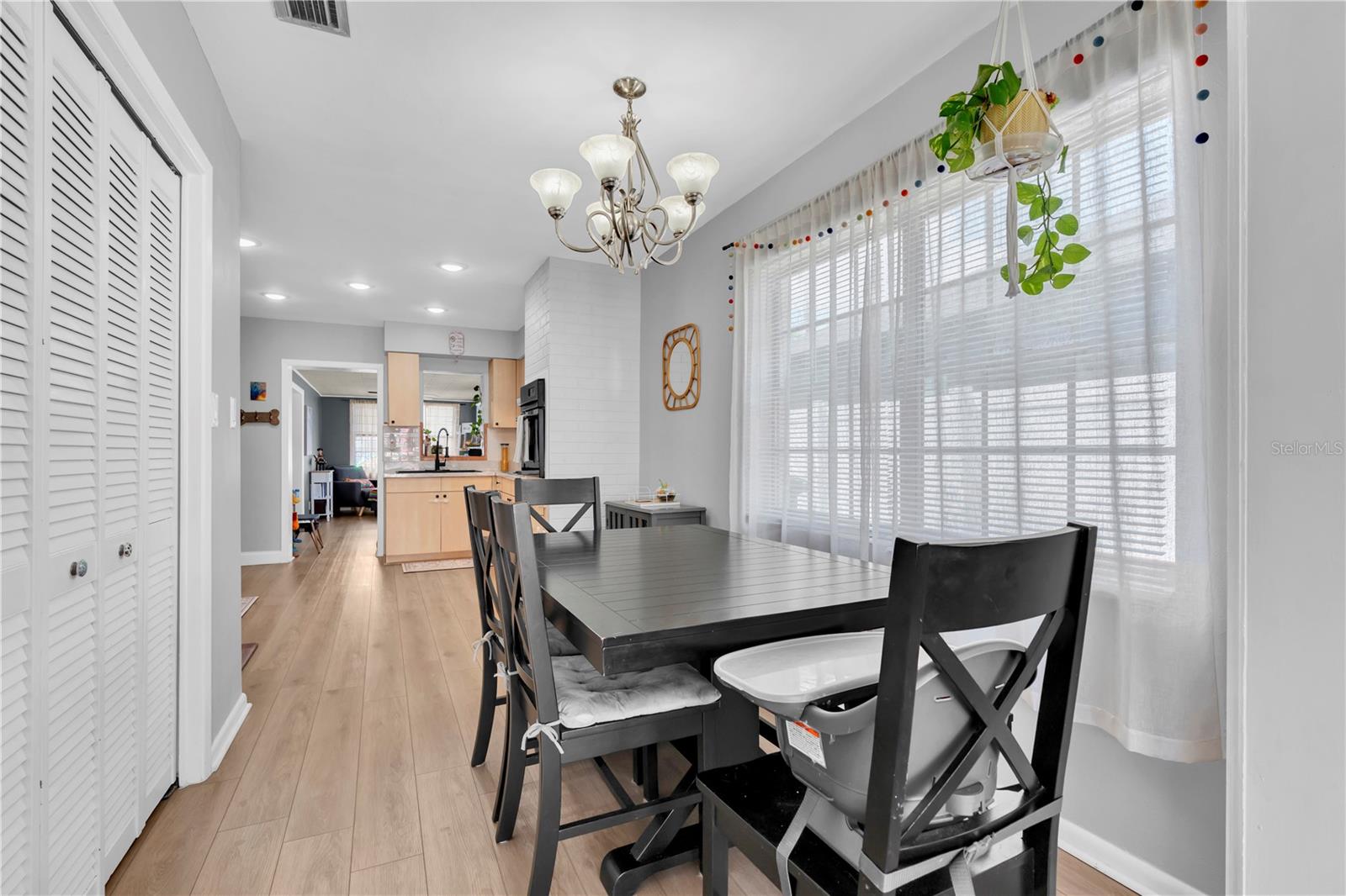 Dining adjoining kitchen