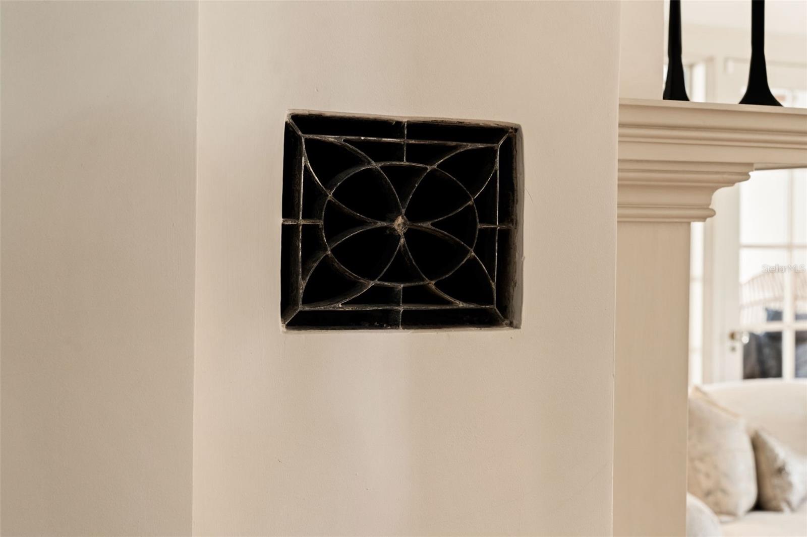 403 Jasmine Way - Original vent connected to fireplace
