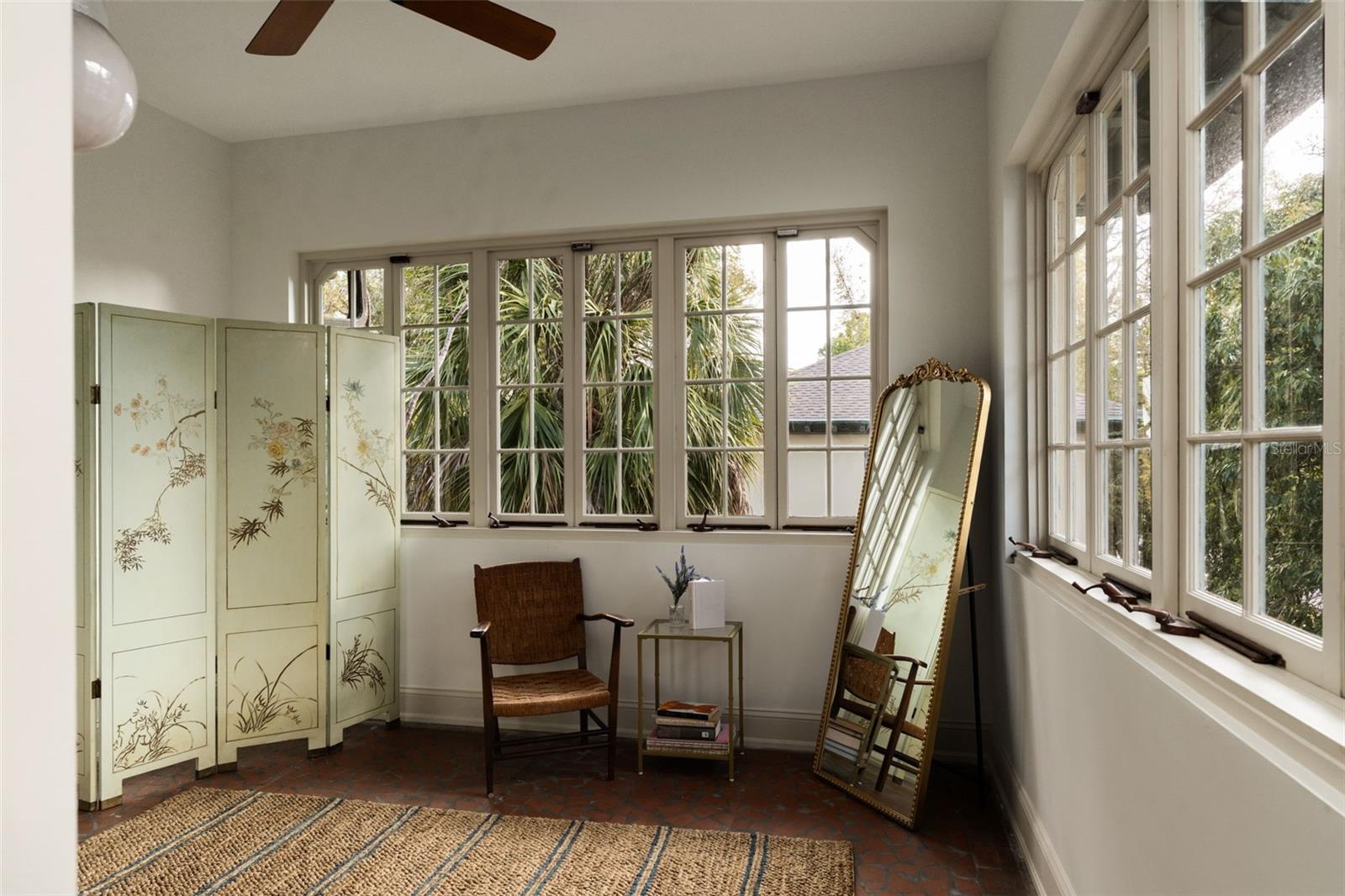 403 Jasmine Way - Primary sunroom vanity