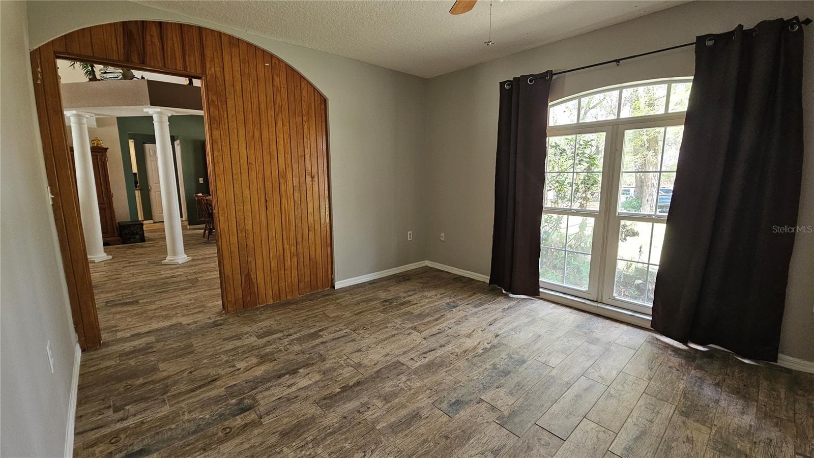 Guest Bedroom 3 (overlooking front yard)