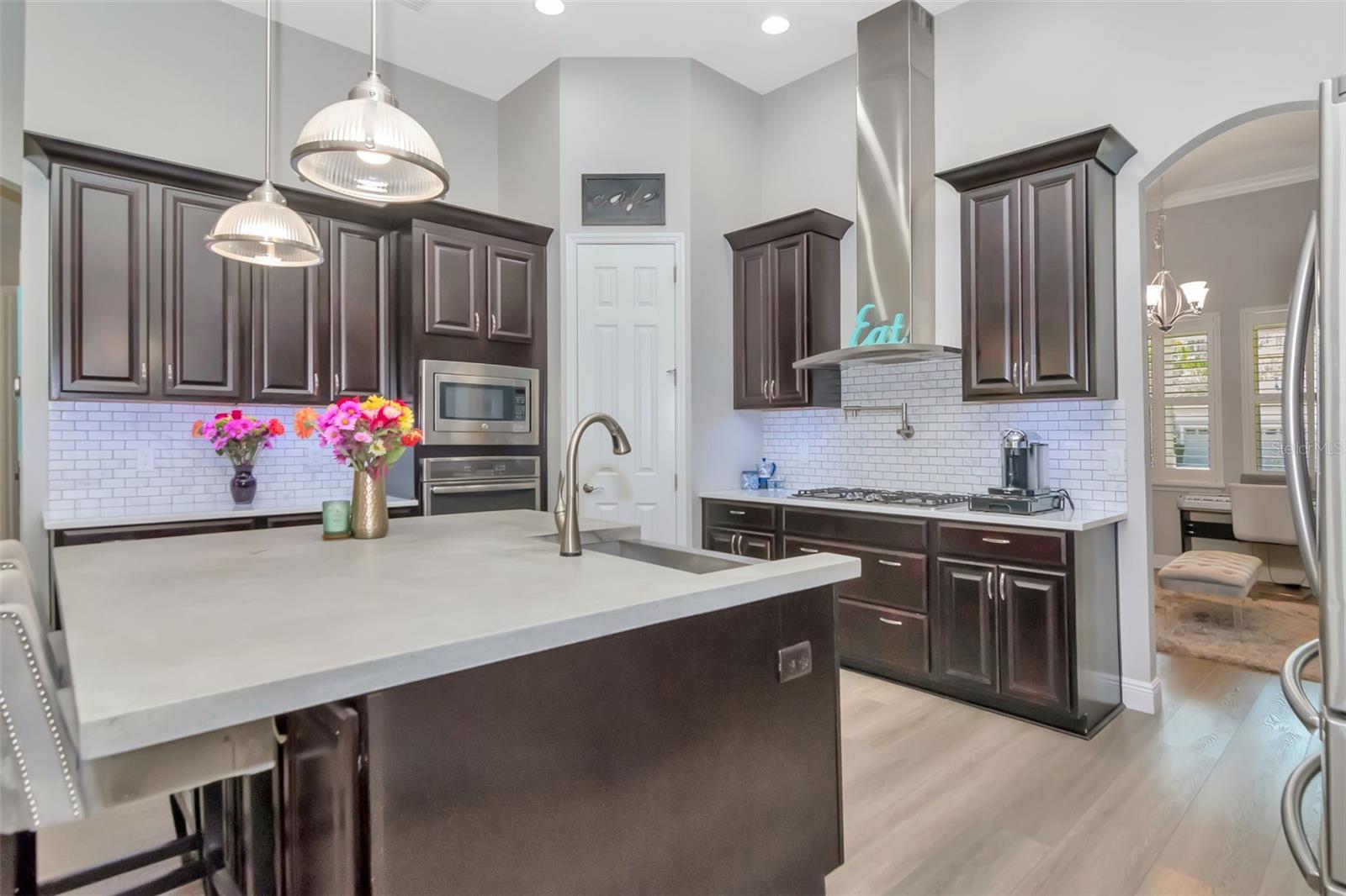 Kitchen with 42" Elegant Cabinets