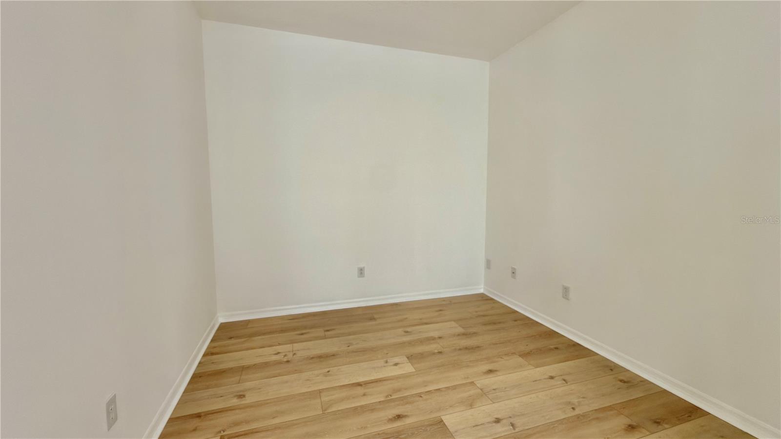 LOFT/OFFICE/DINING ROOM