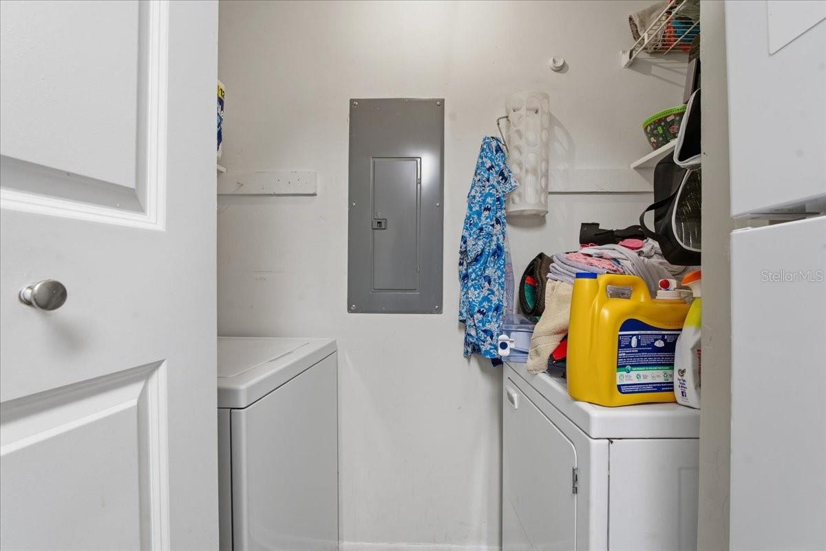 FULL SIZE WASHER AND DRYER IN UNIT