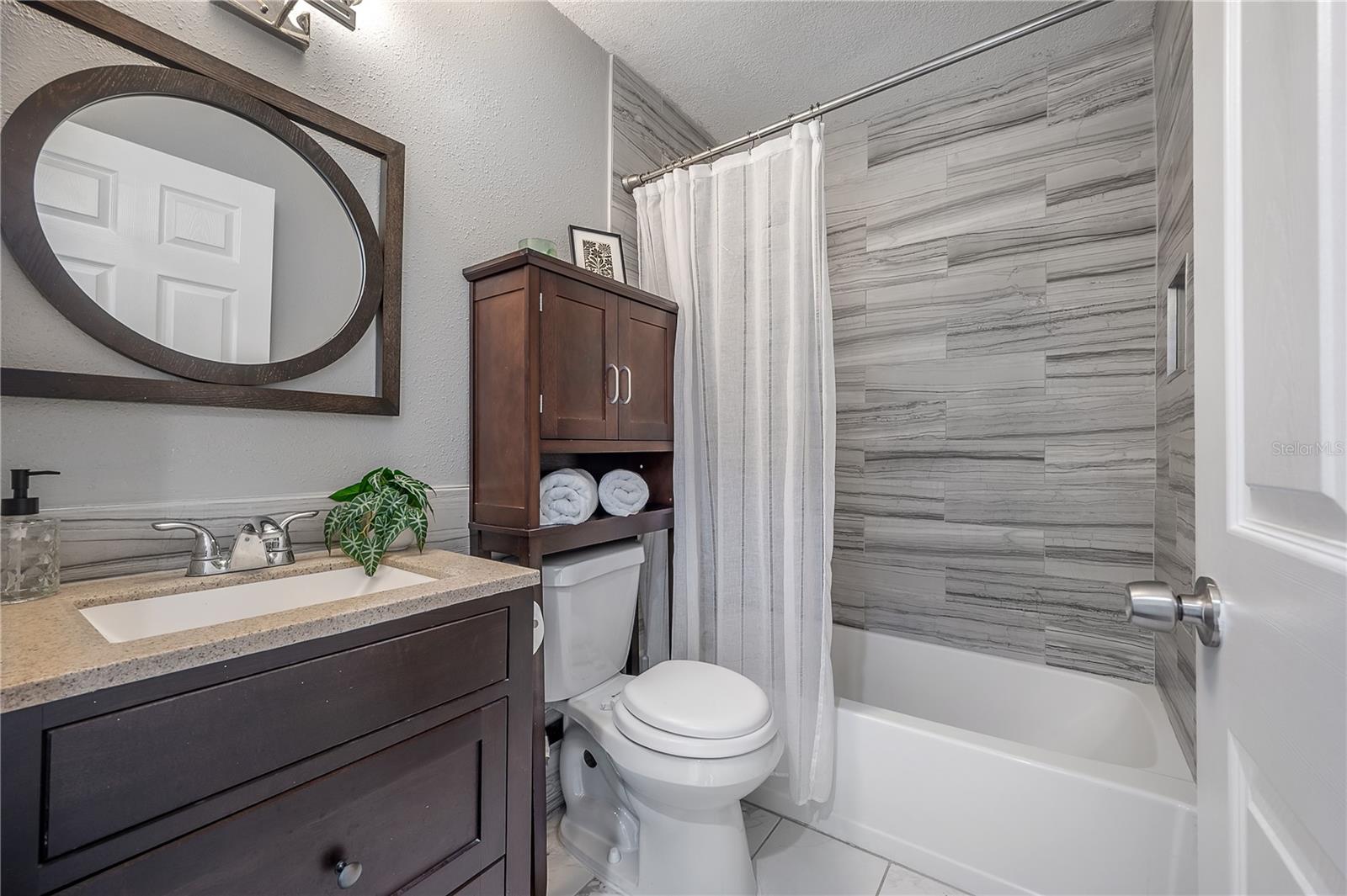 upstairs guest bathroom
