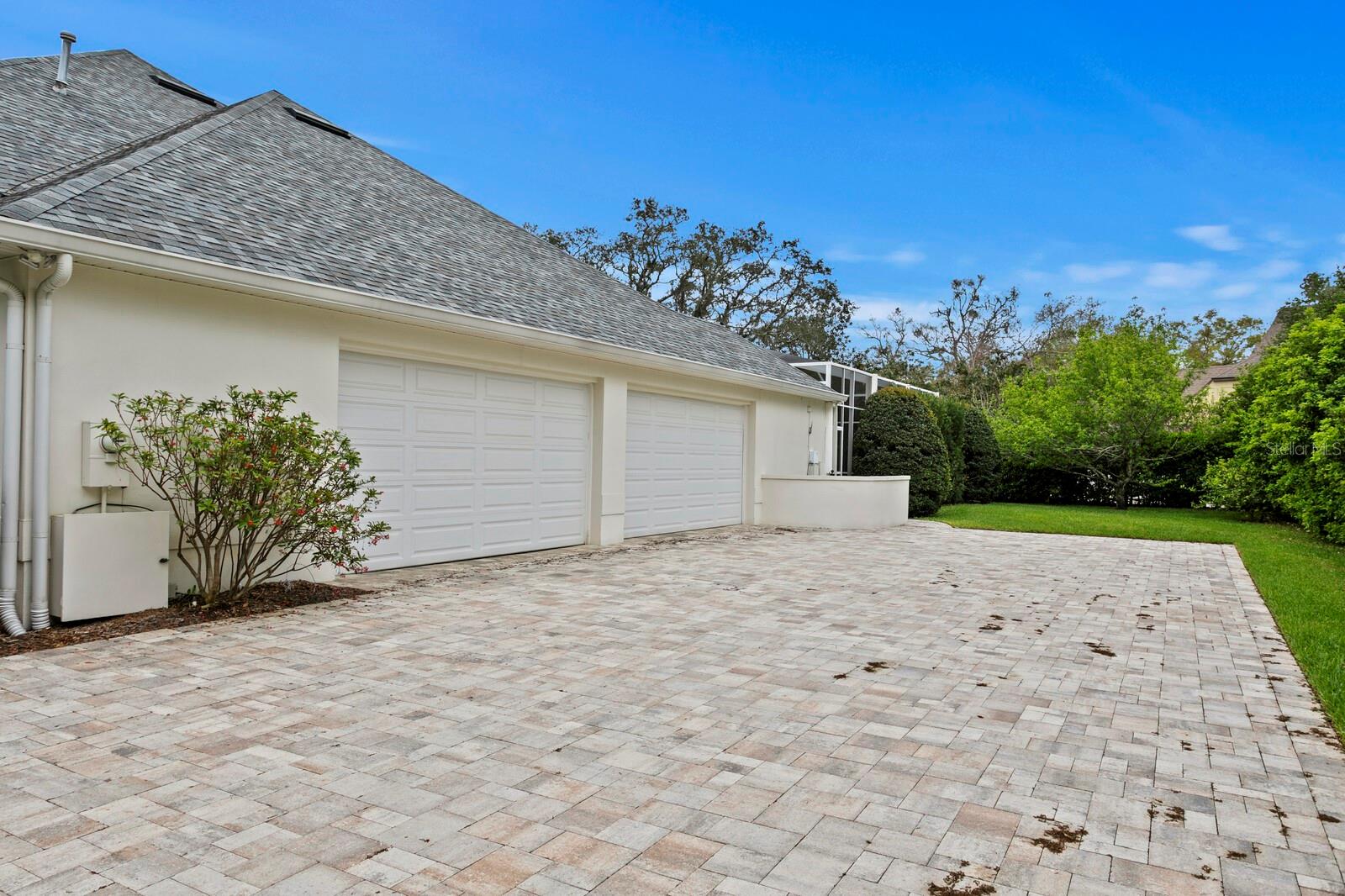 Oversized 4 Car Garage