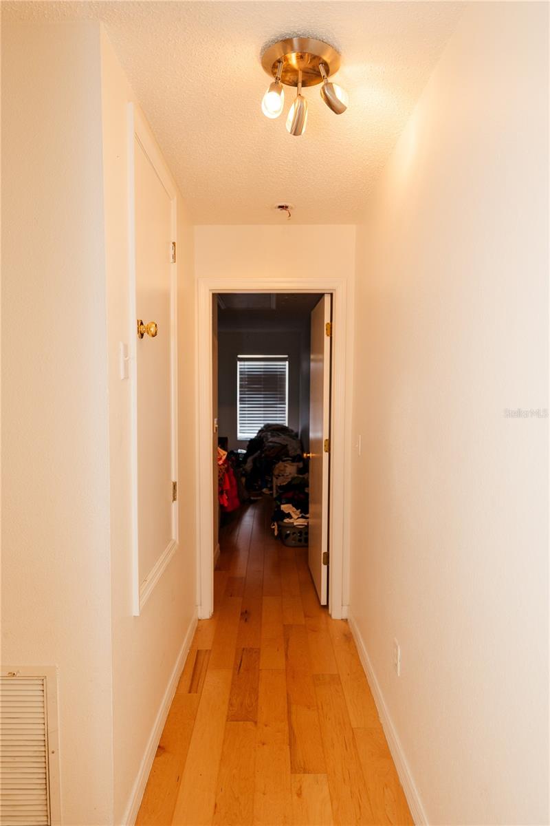 Upstairs Hallway Between Bedrooms