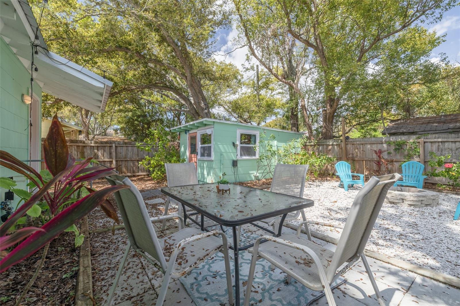 Outdoor dining is a must!