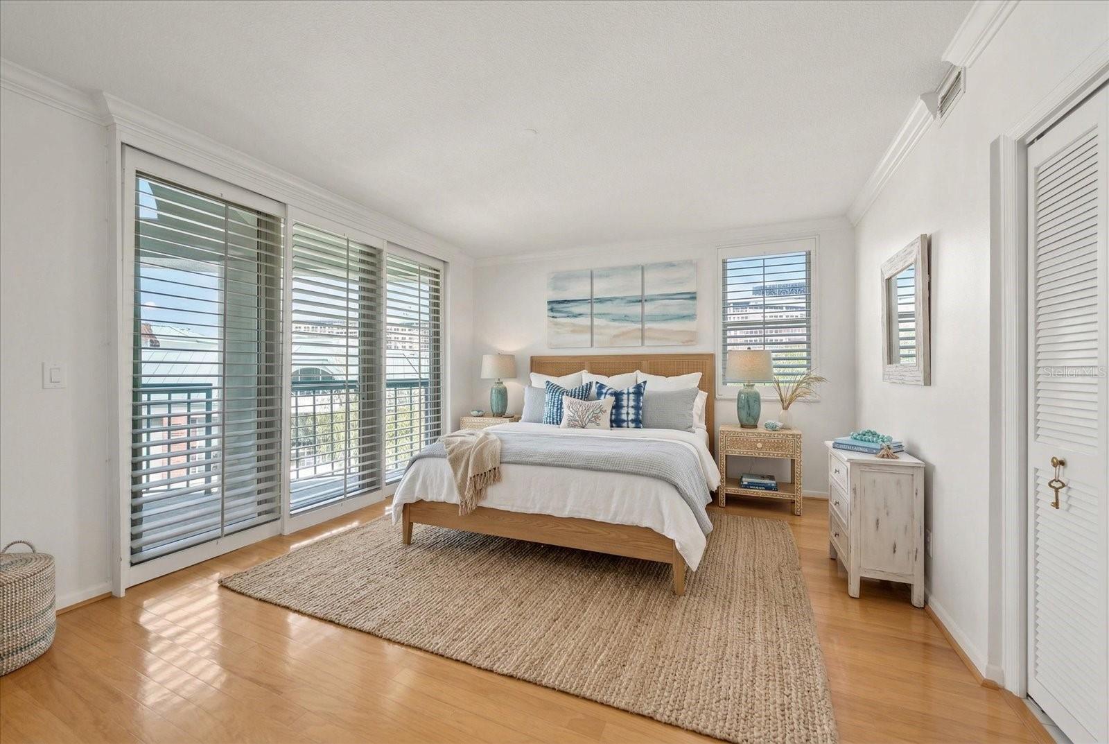 1st Floor Primary En-Suite BR