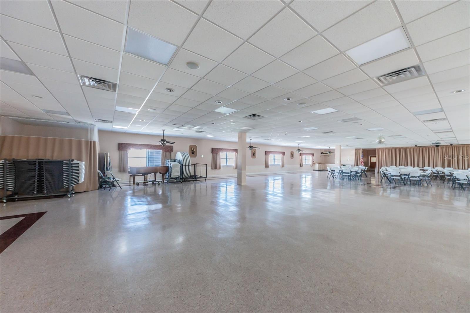 Clubhouse banquet room