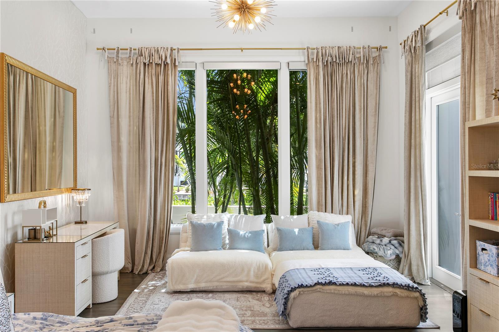 Living Room Inside of Second Owner's Suite