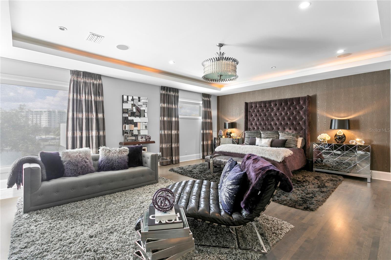 Luxurious Owner's Suite