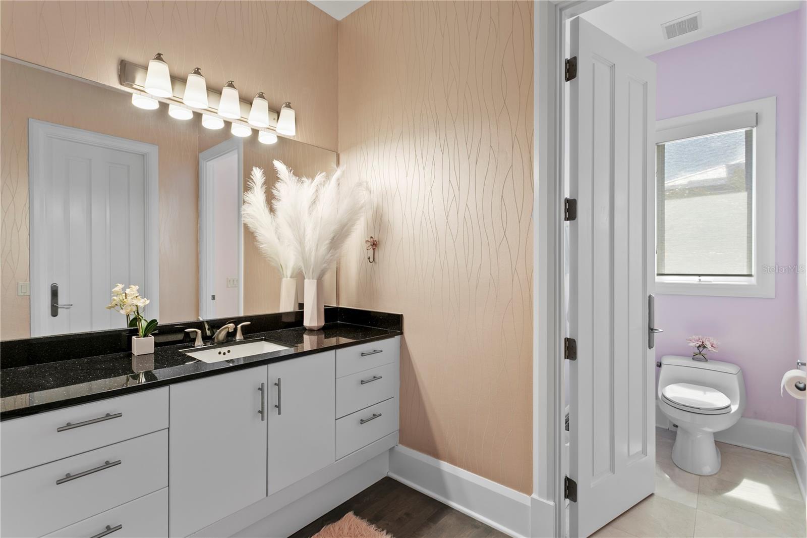 Bedroom 5 En-Suite Bath