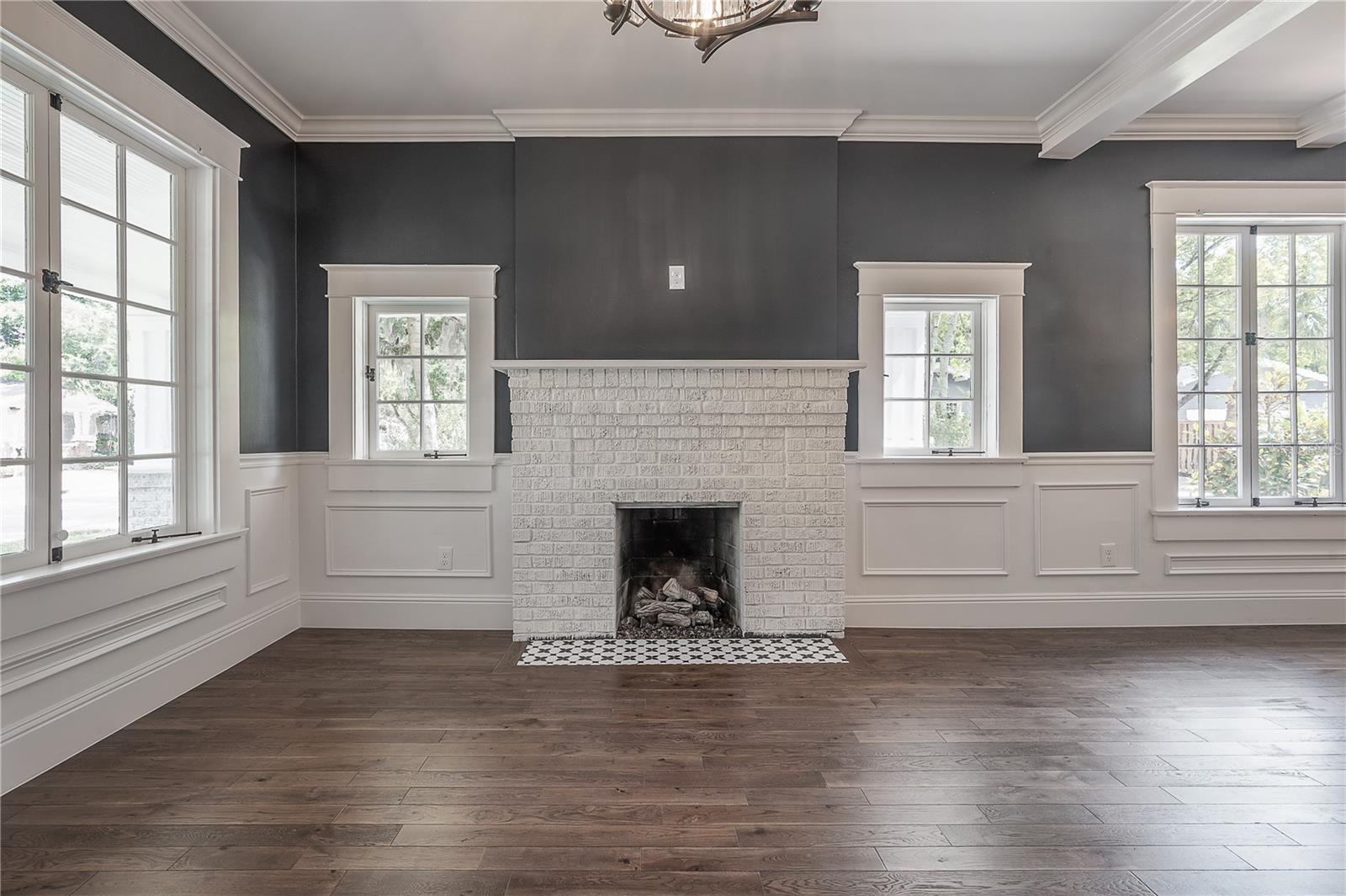 Living and dining room (unfurnished)