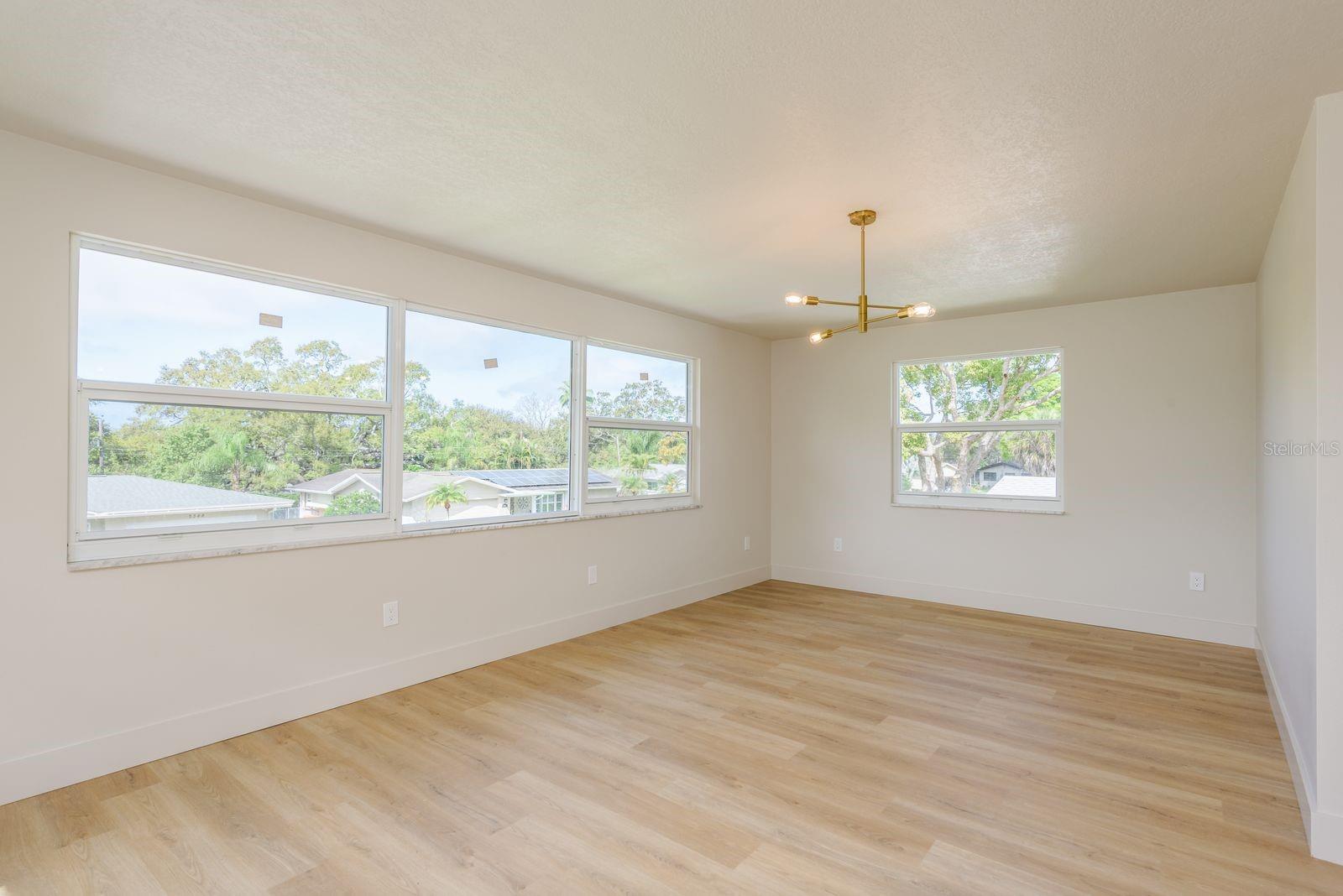 Guest / in-law apartment family room