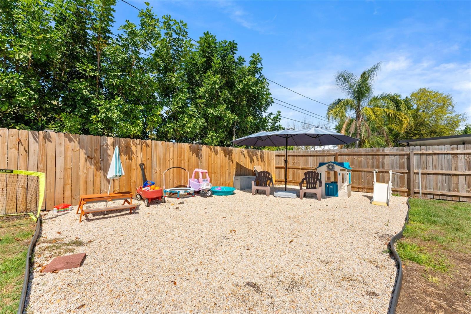 Landscaping pebbles for maintenance free enjoyment