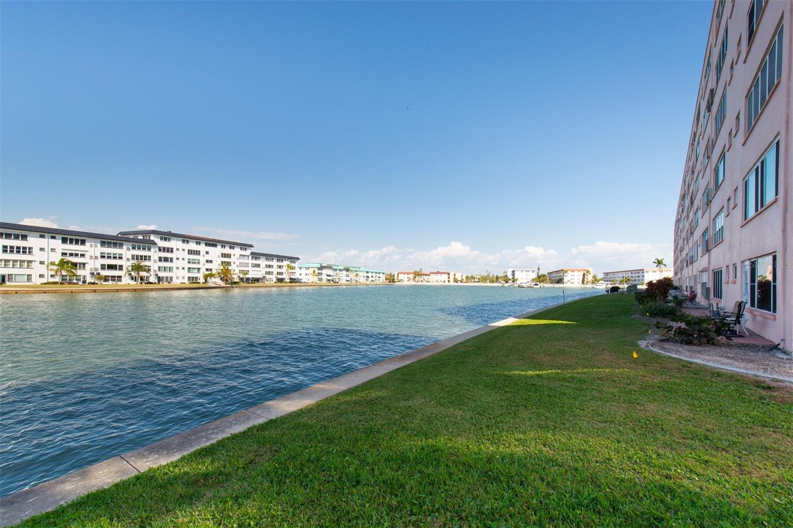 Your backyard on Boca Ciega Bay