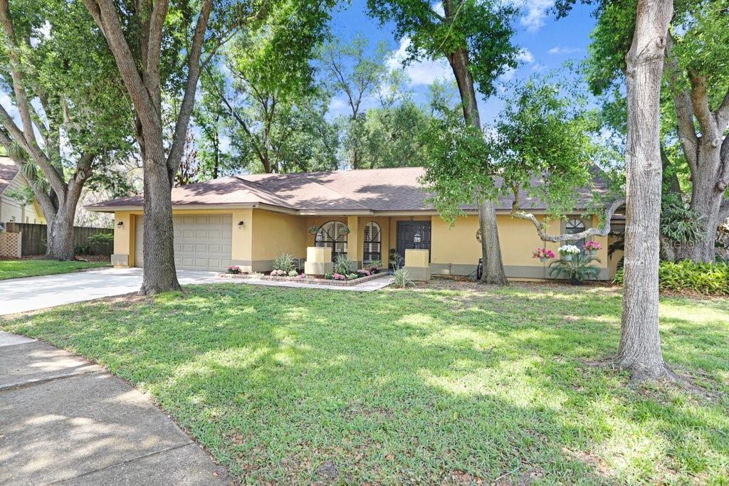 Situated on quite cul de sac