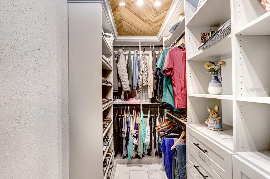 Custom Closet