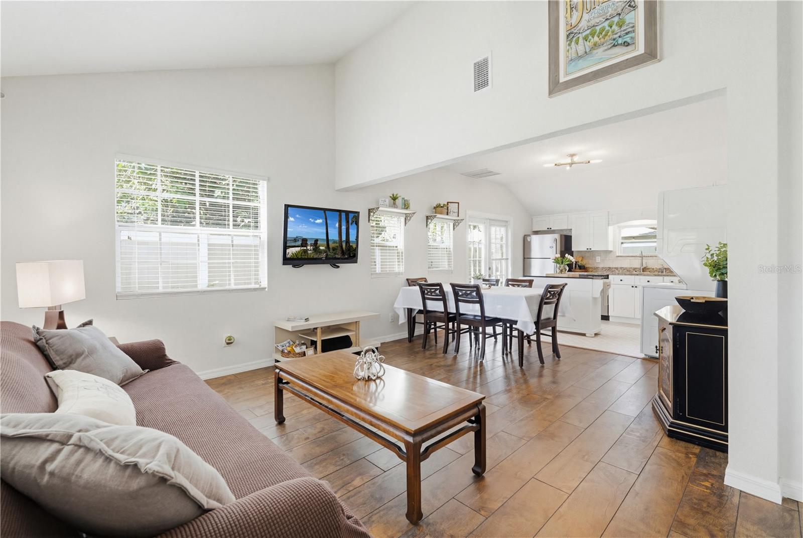 Orange Ave - Open Floor Plan