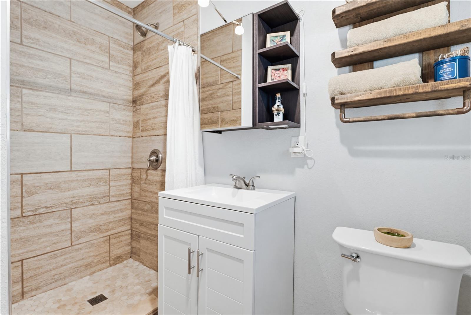 Orange Ave - Primary EnSuite Walk-In Shower and Vanity