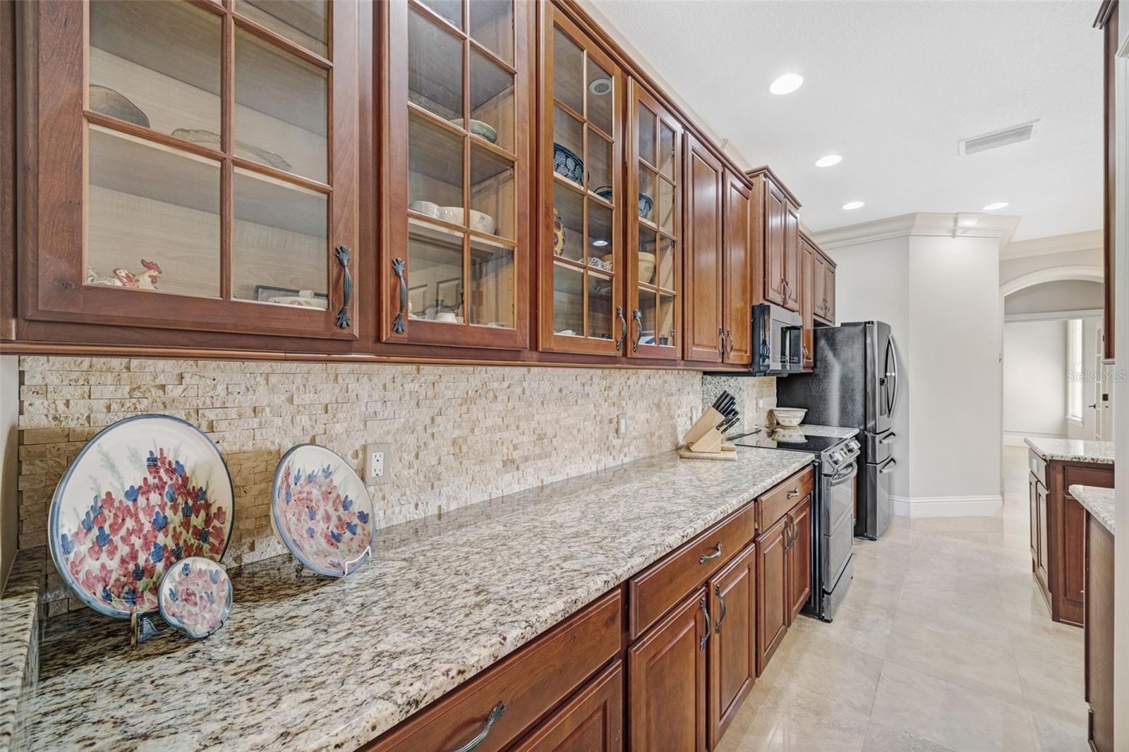 Kitchen Cabinetry to Butler's Pantry