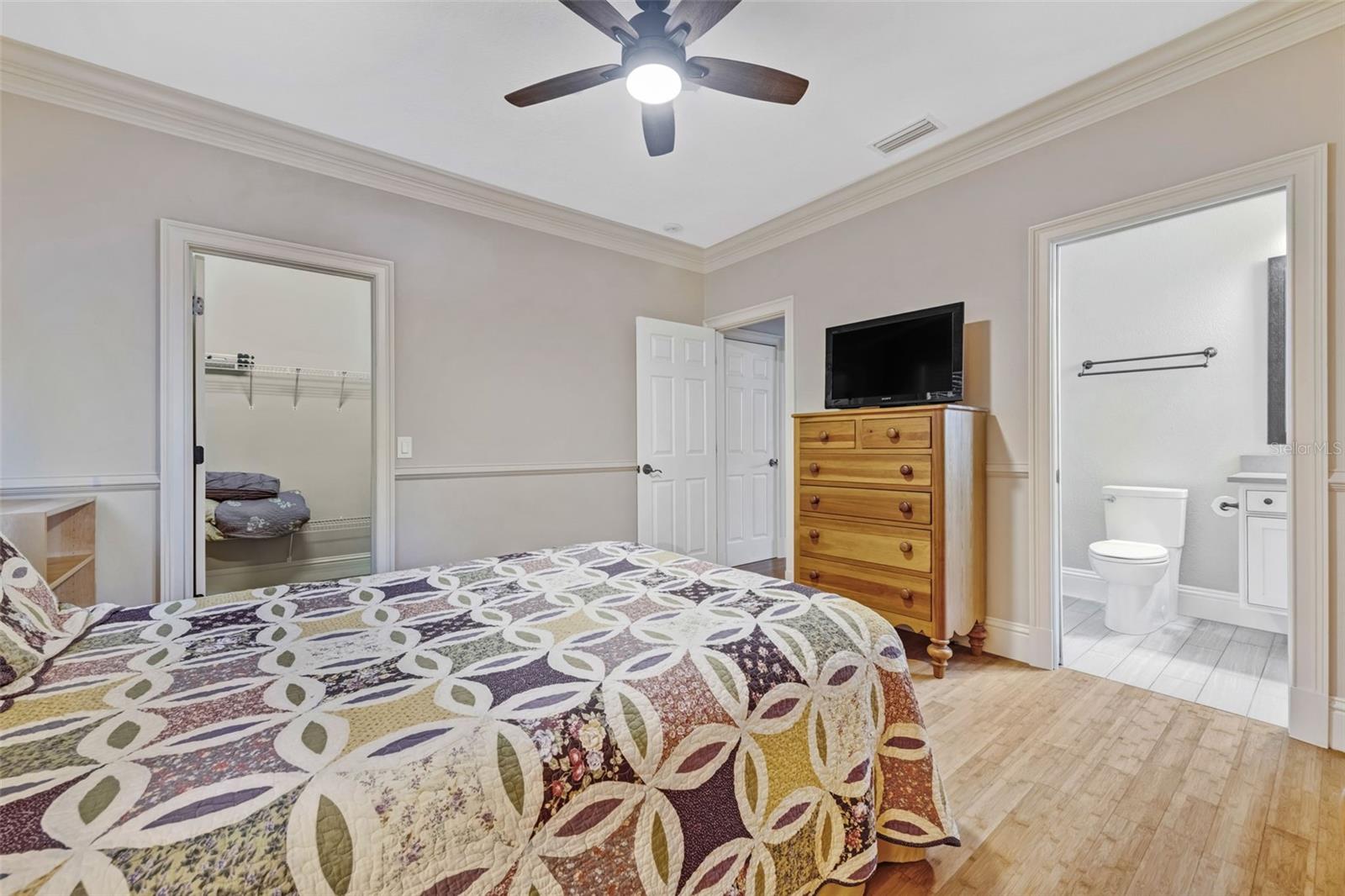 Bedroom 3 w/ En-Suite