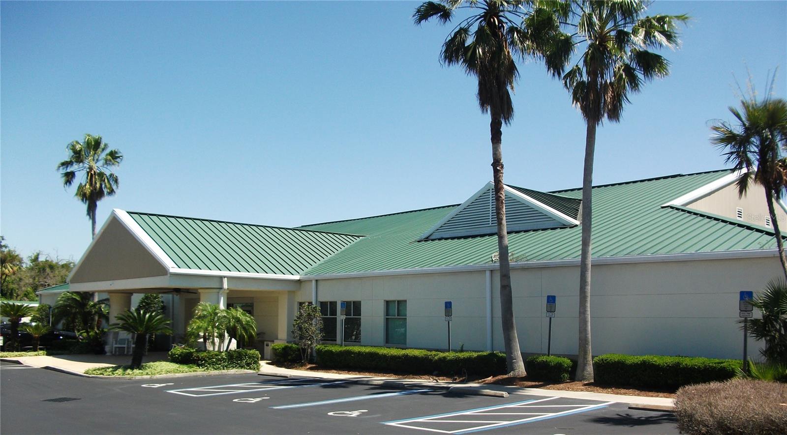 Clearwater country club across street