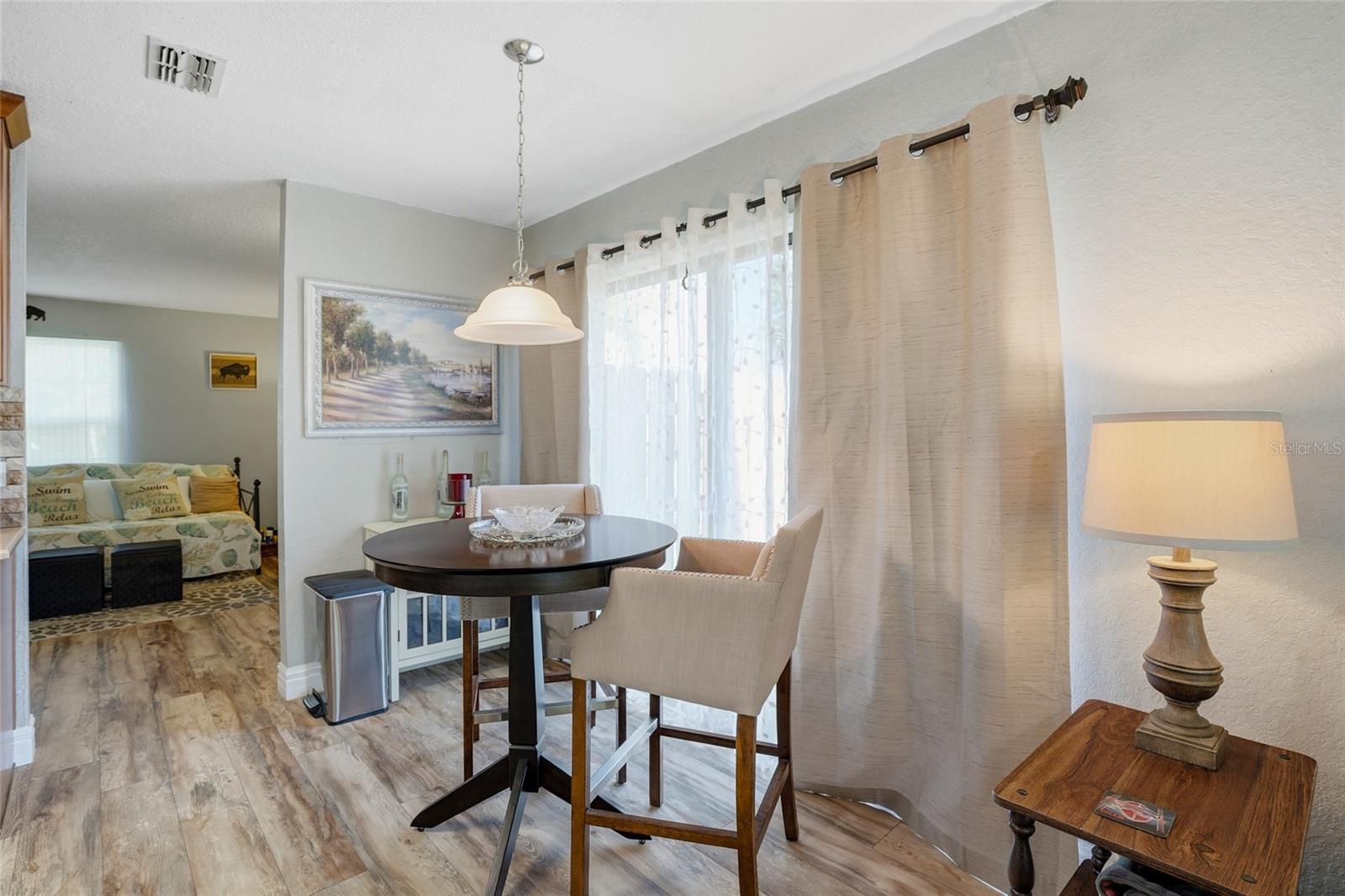 Dinette Area In Kitchen