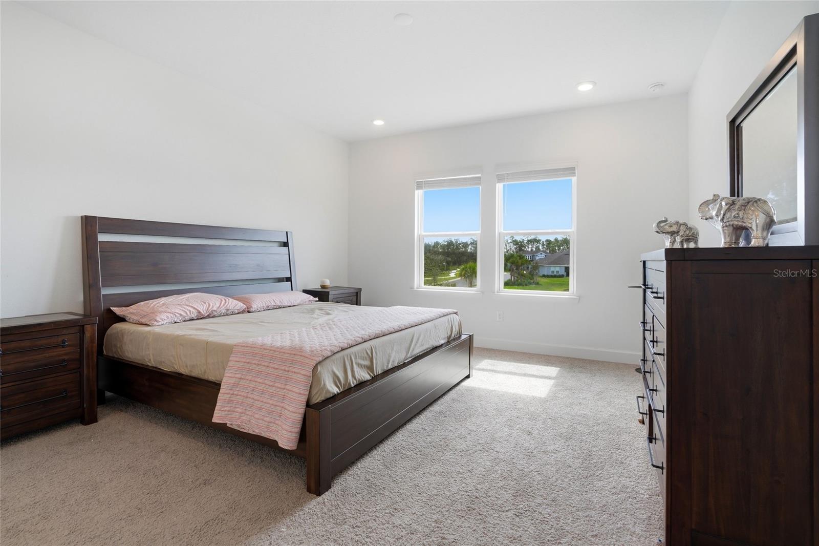 Bedroom 3 with Bathroom inside