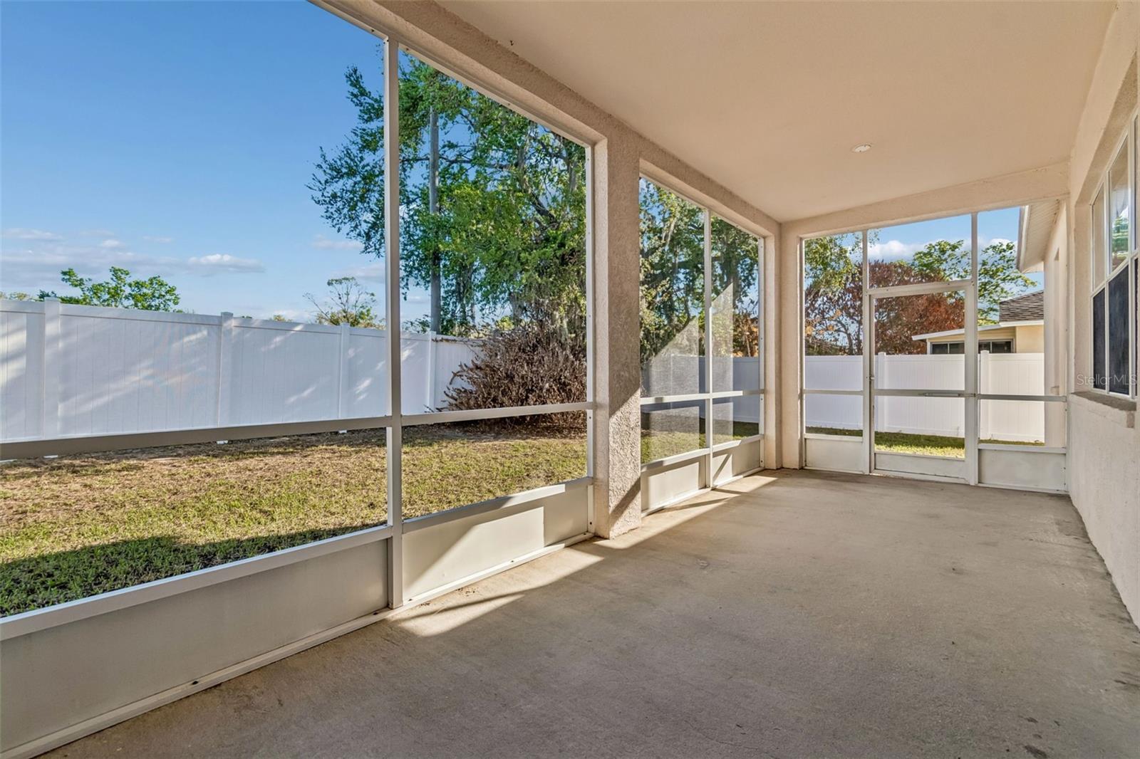 Freshly pressure washed screened lanai!