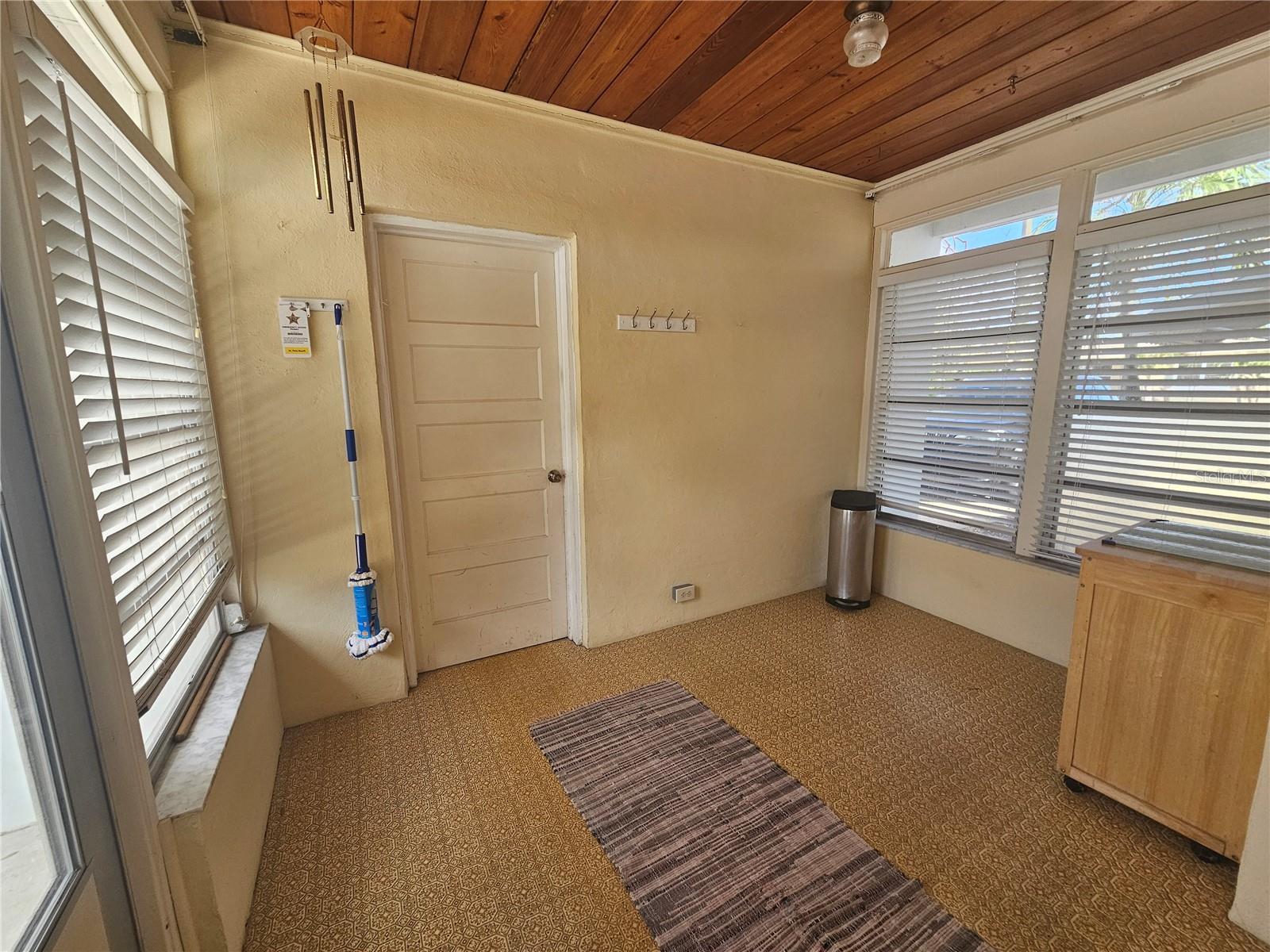Florida room