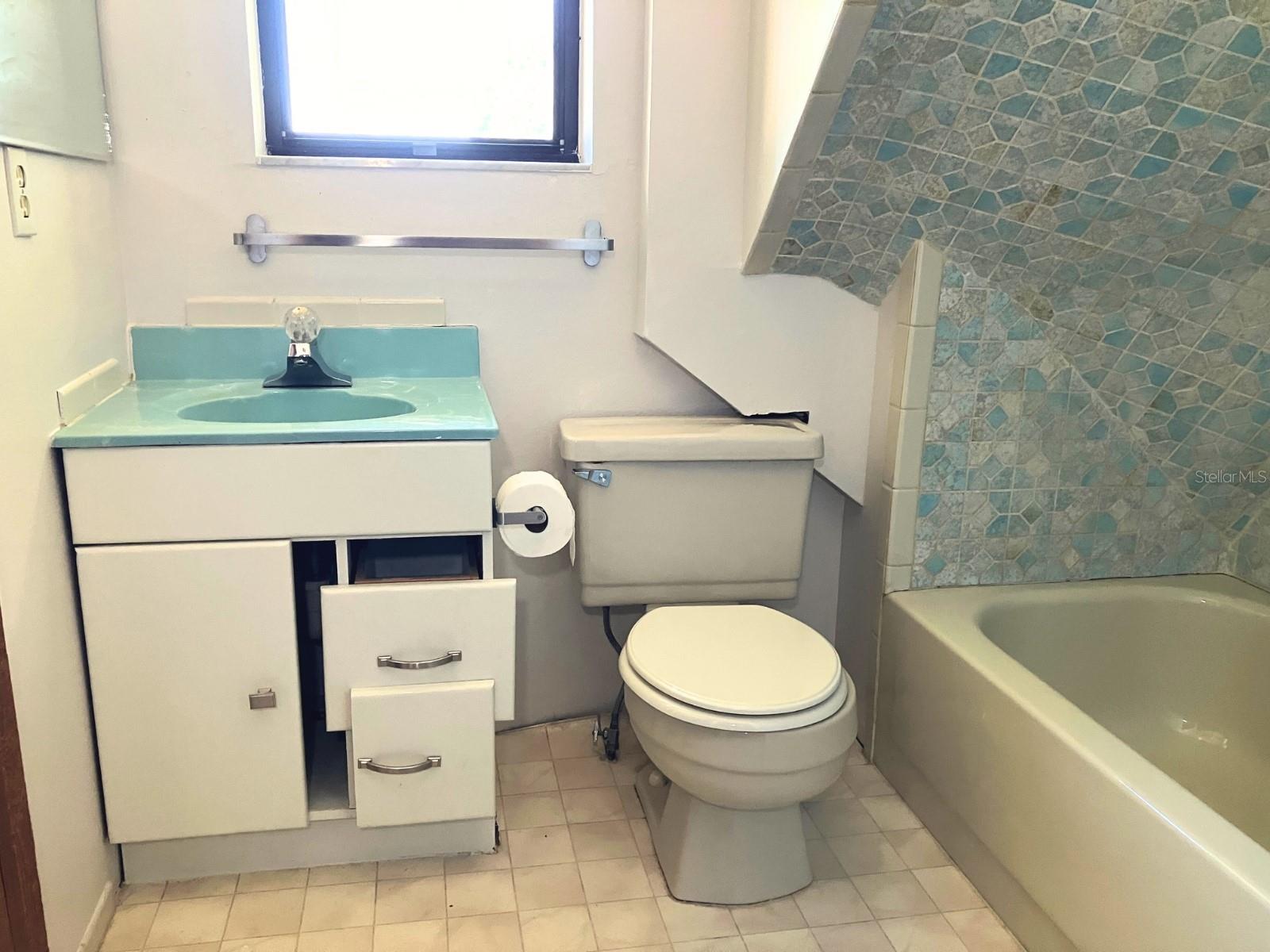 2nd floor bonus room