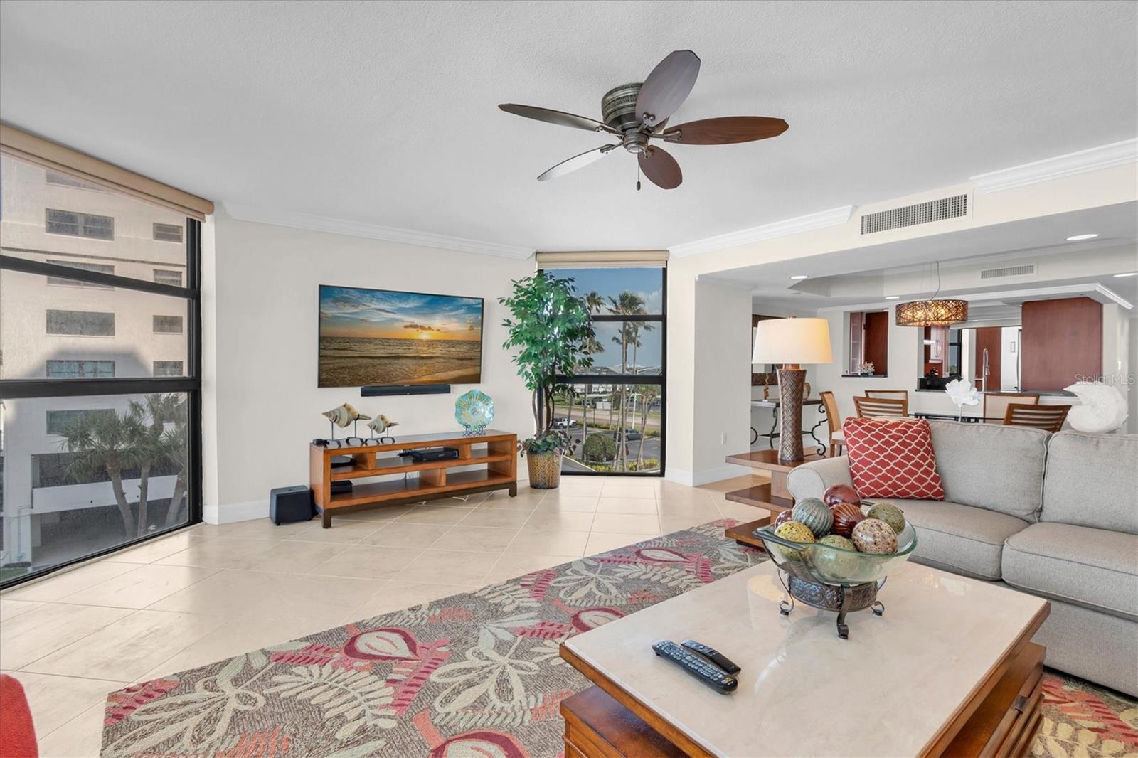 Fully furnished Living Room