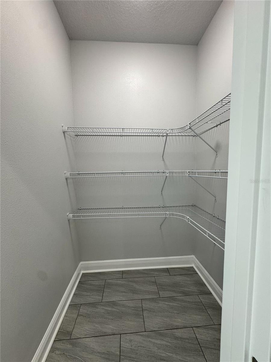 Walk-in Pantry