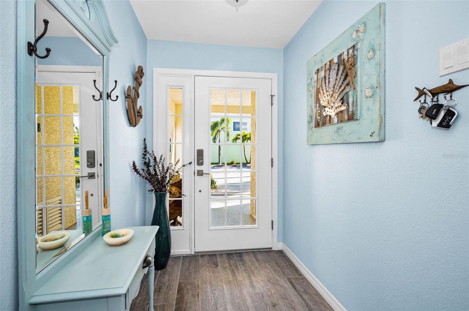 Foyer leading to the stairs to the main level