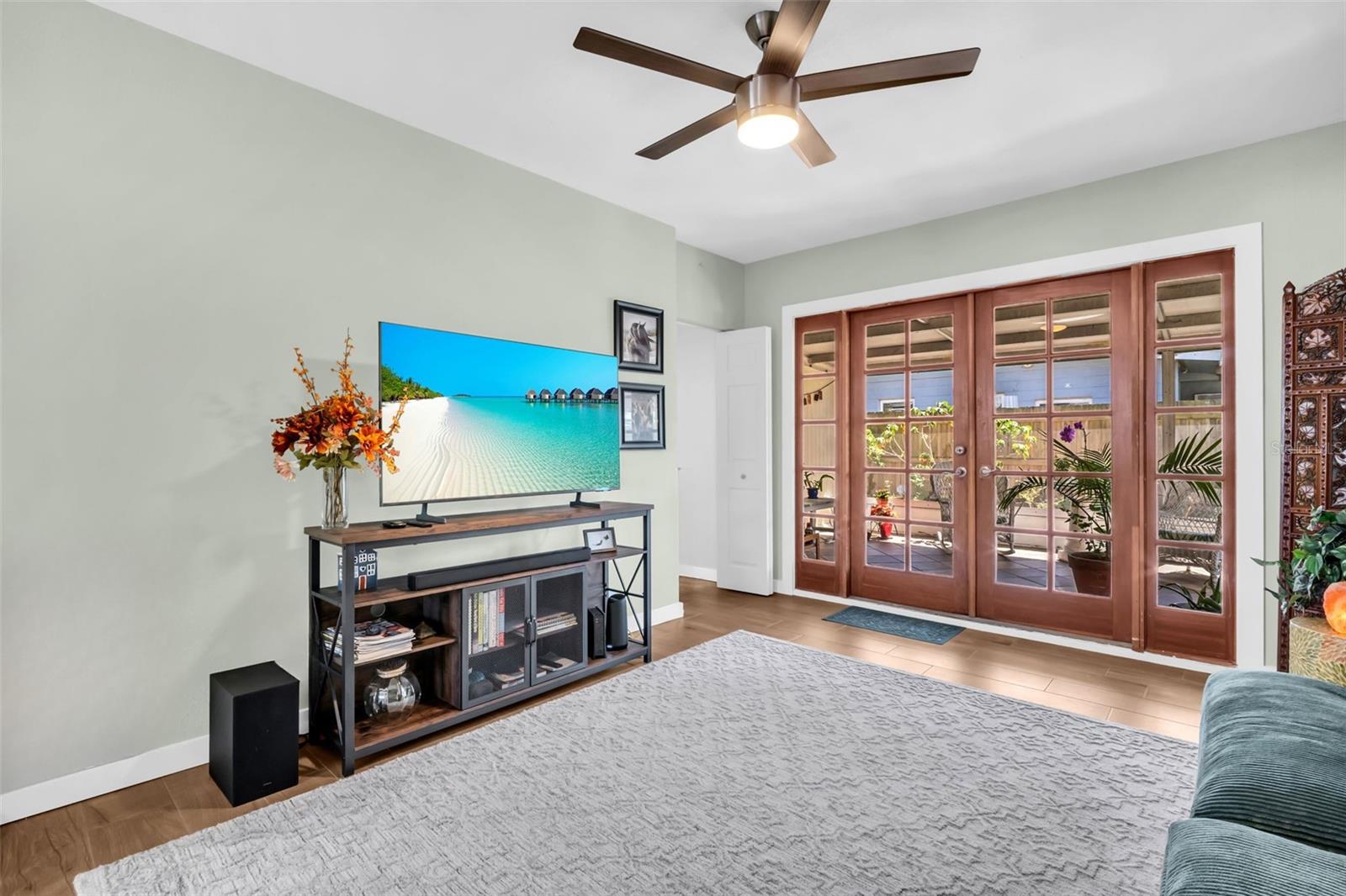 Beautiful French double-door entry to the screened lanai~