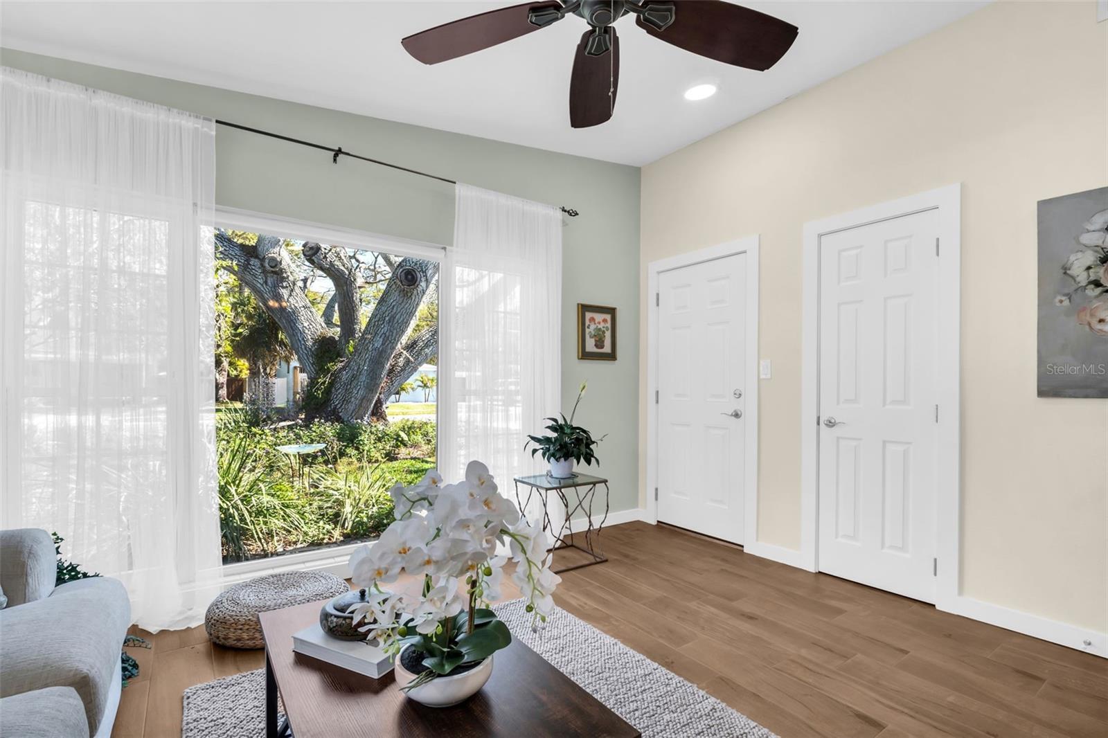 Freshly painted interior and new fans/fixtures~