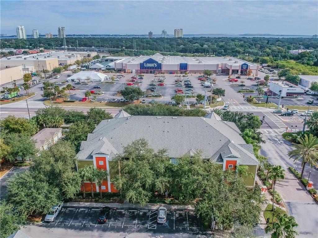 10 minute Uber to Downtown Tampa