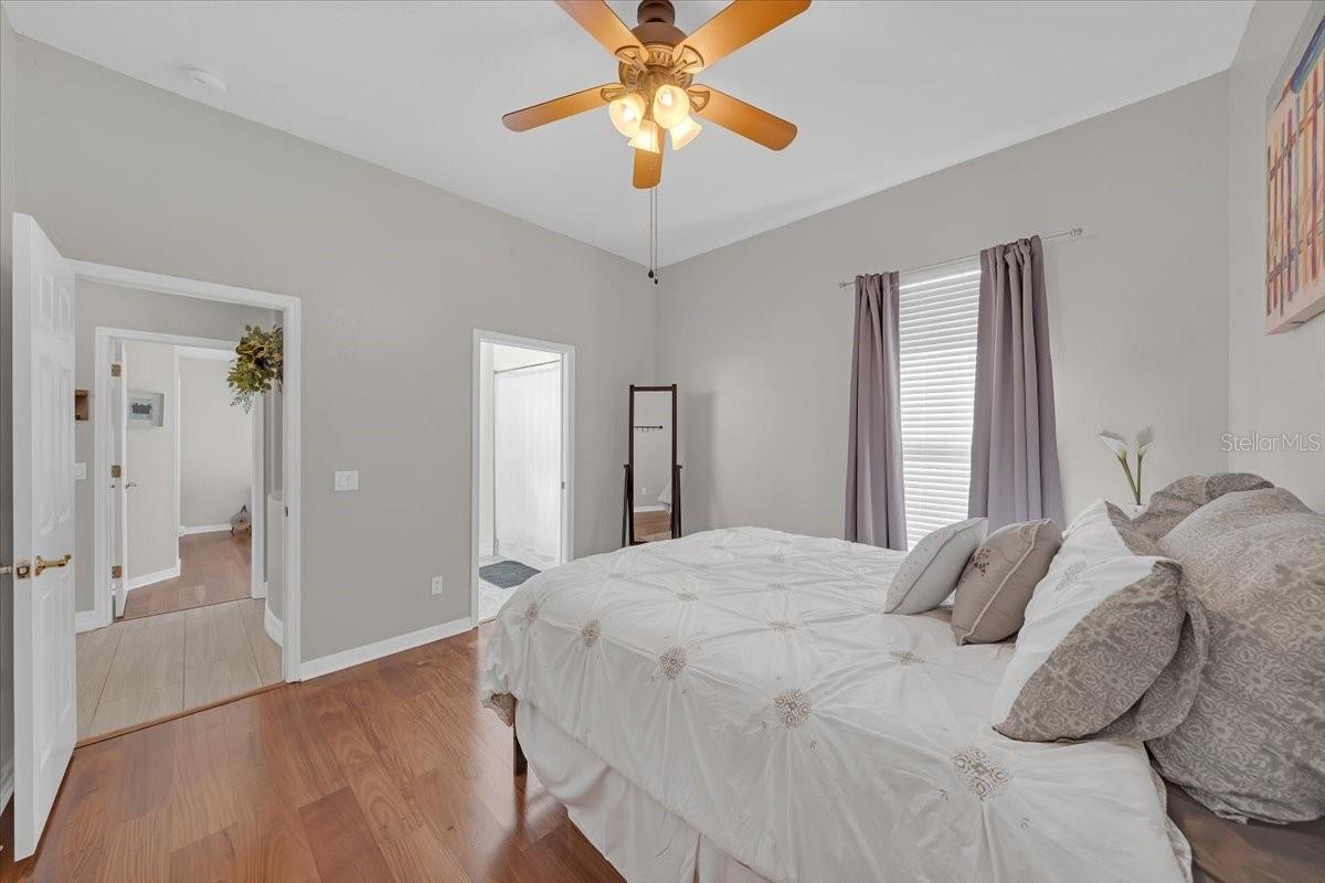 Additional bedroom connected through a Jack-and-Jill bathroom.
