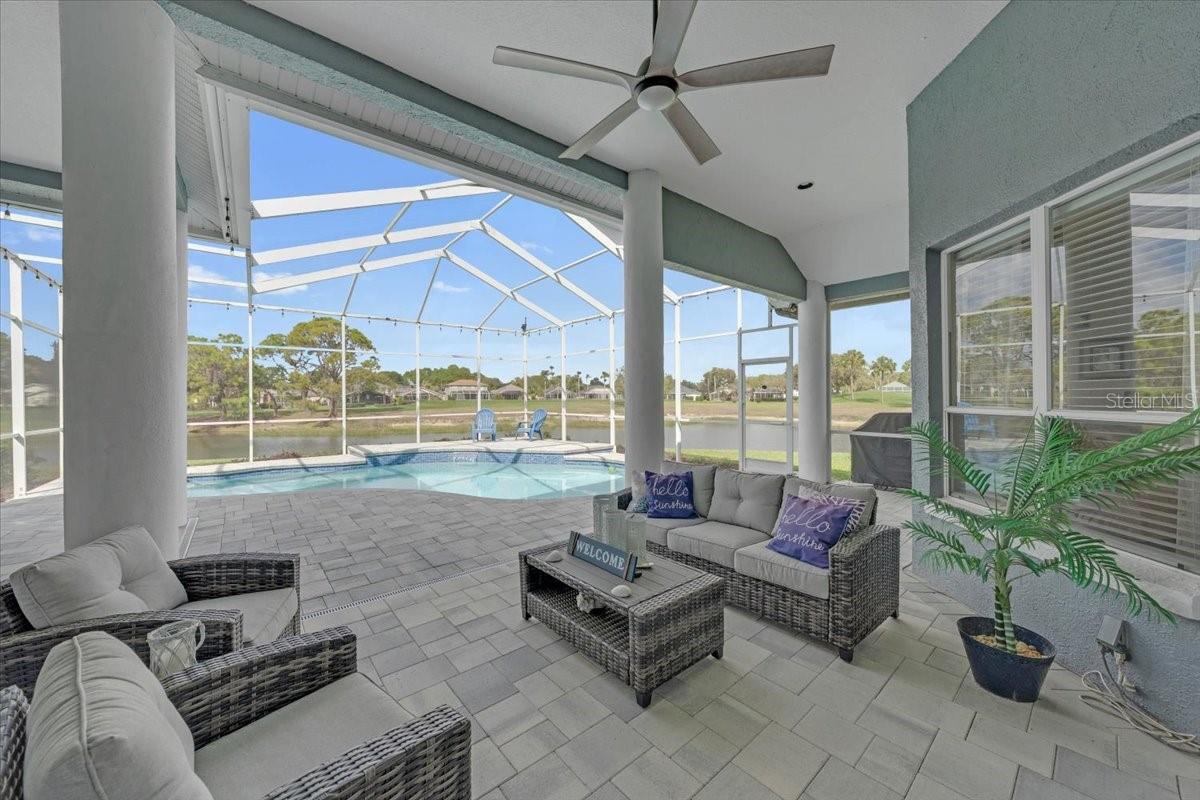 Spacious screened lanai perfect for relaxing or entertaining.