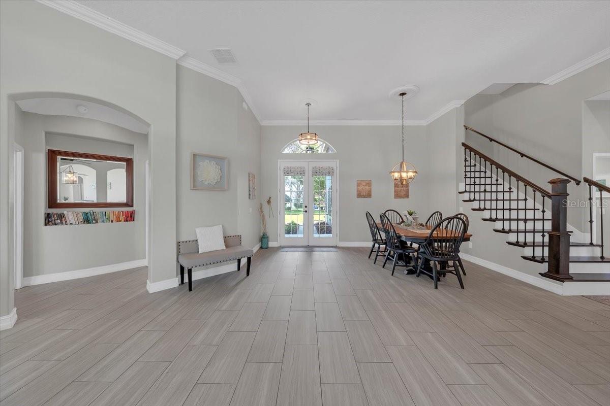 Elegant dining space perfect for gatherings and entertaining.