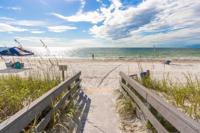 Some of America's best Beaches nearby!