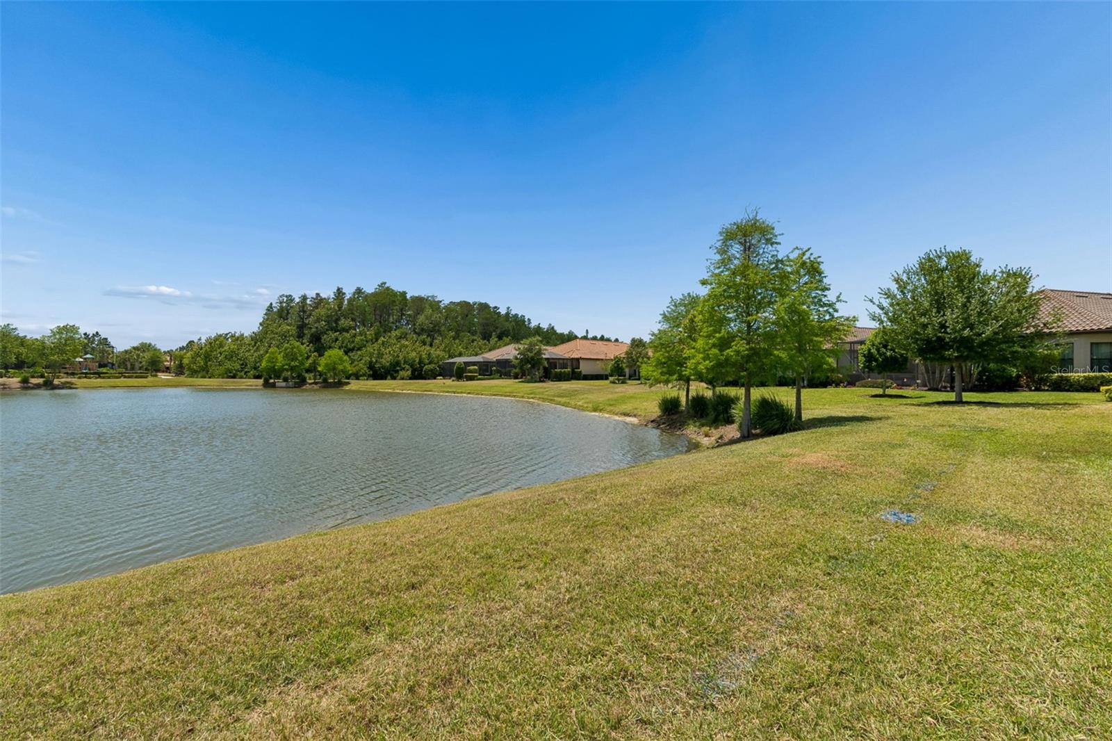 View to the right...